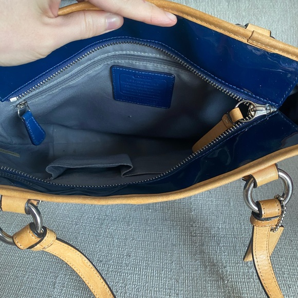 Deep blue Coach bubble tote - Picture 3 of 5